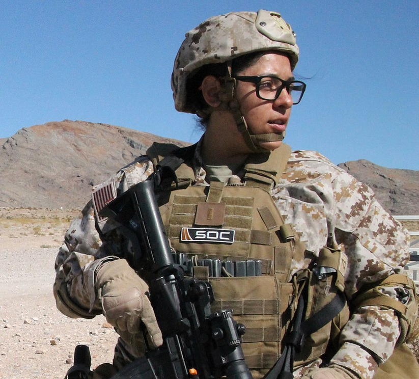 Female SOC operator